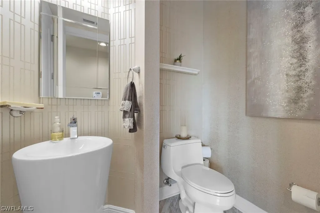 1540 5th Avenue S Naples FL 34102