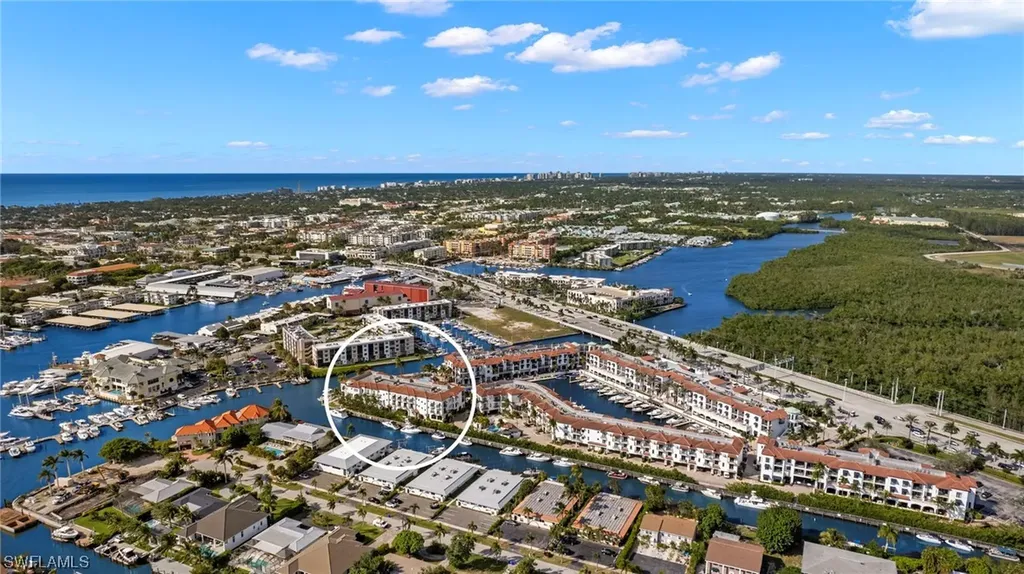 1540 5th Avenue S Naples FL 34102