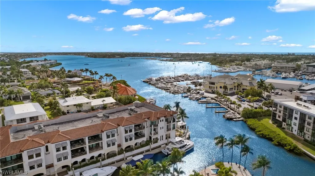 1540 5th Avenue S Naples FL 34102