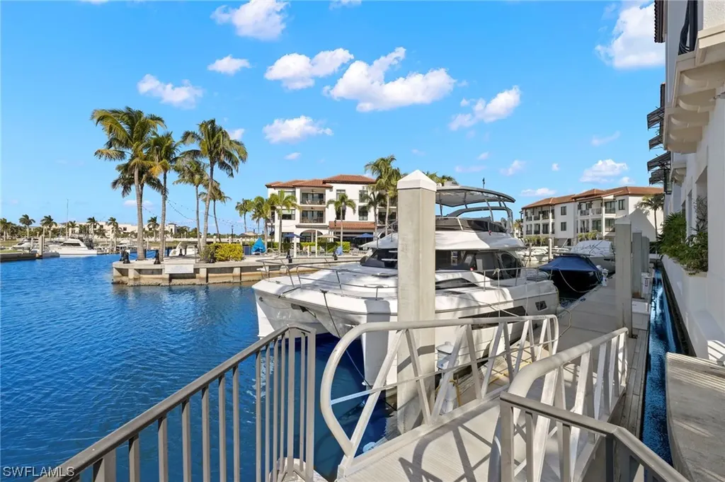 1540 5th Avenue S Naples FL 34102