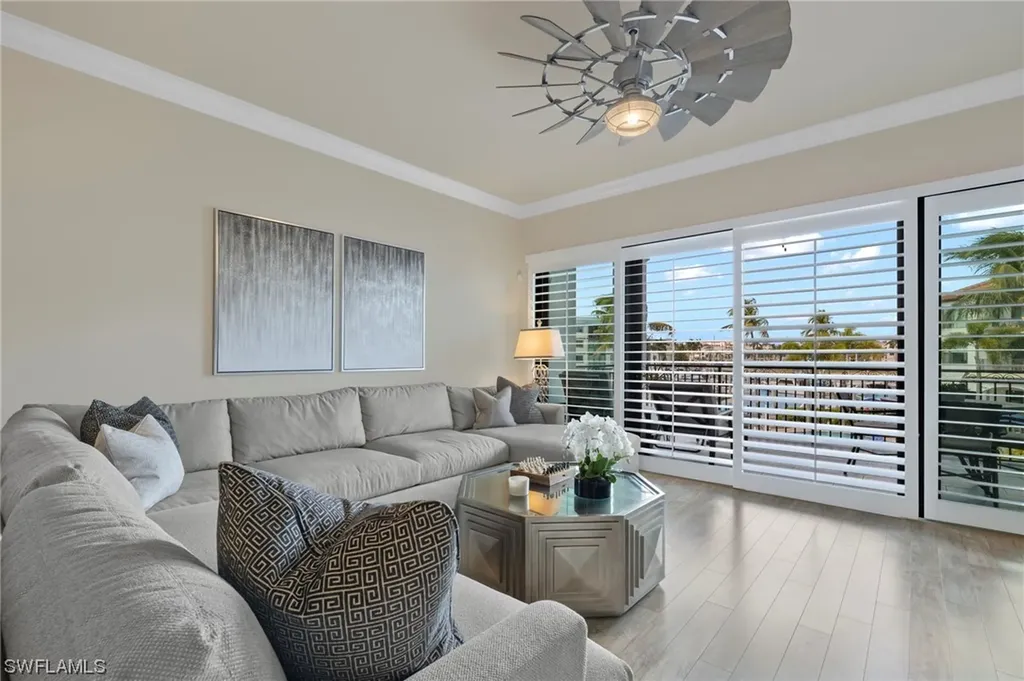 1540 5th Avenue S Naples FL 34102