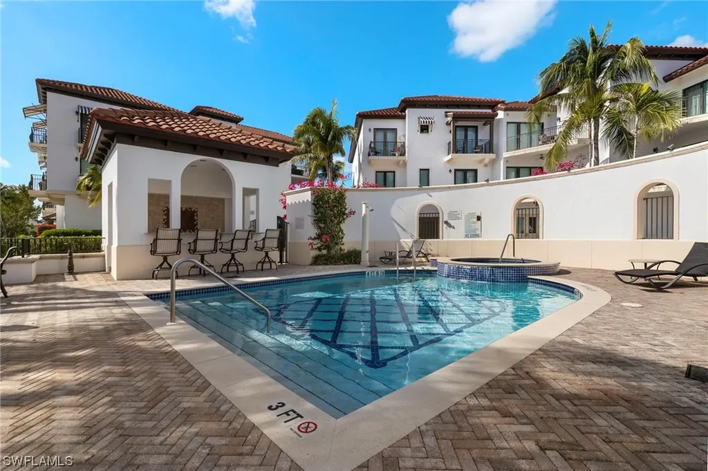 1540 5th Avenue S Naples FL 34102