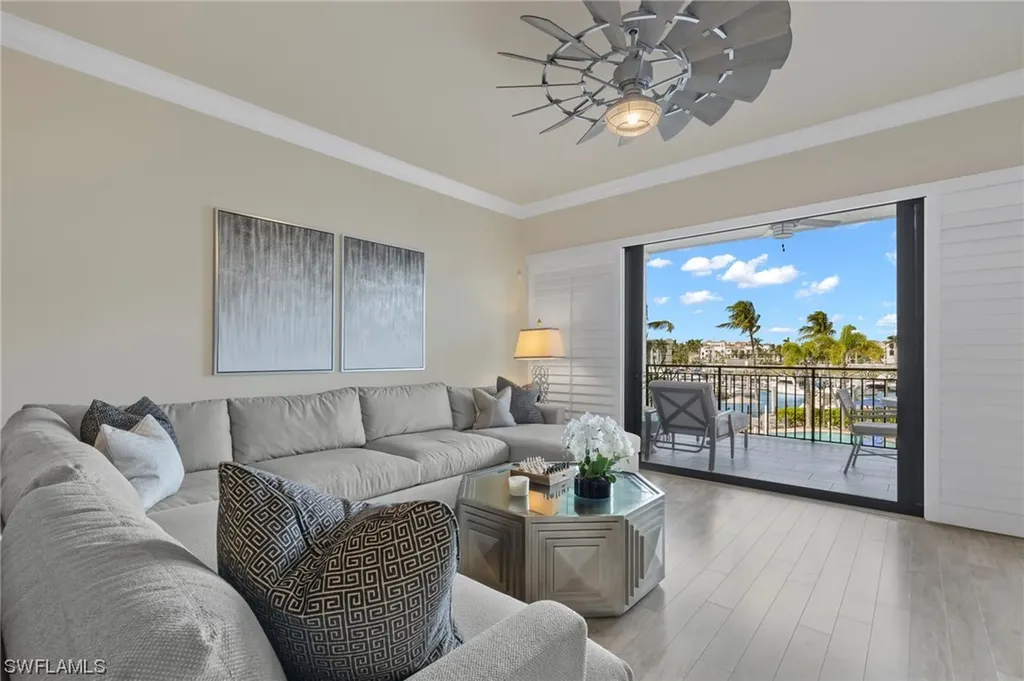 1540 5th Avenue S Naples FL 34102