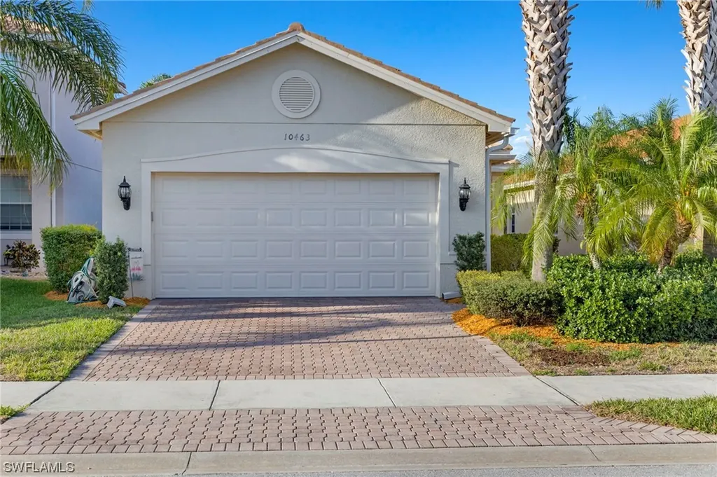 10463 Spruce Pine Court Fort Myers FL 33913