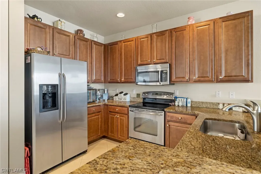 10463 Spruce Pine Court Fort Myers FL 33913