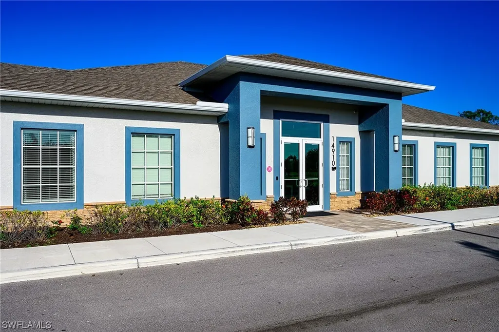 15388 Wildflower Circle Naples FL 34119