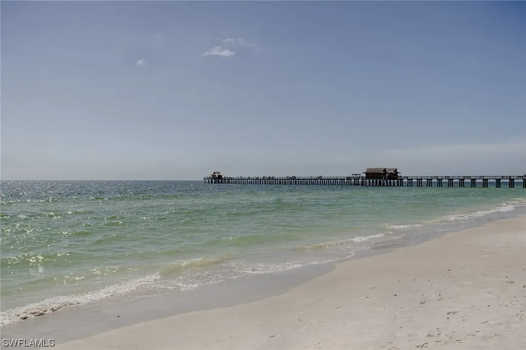 2800 Shoreview Drive Naples FL 34112