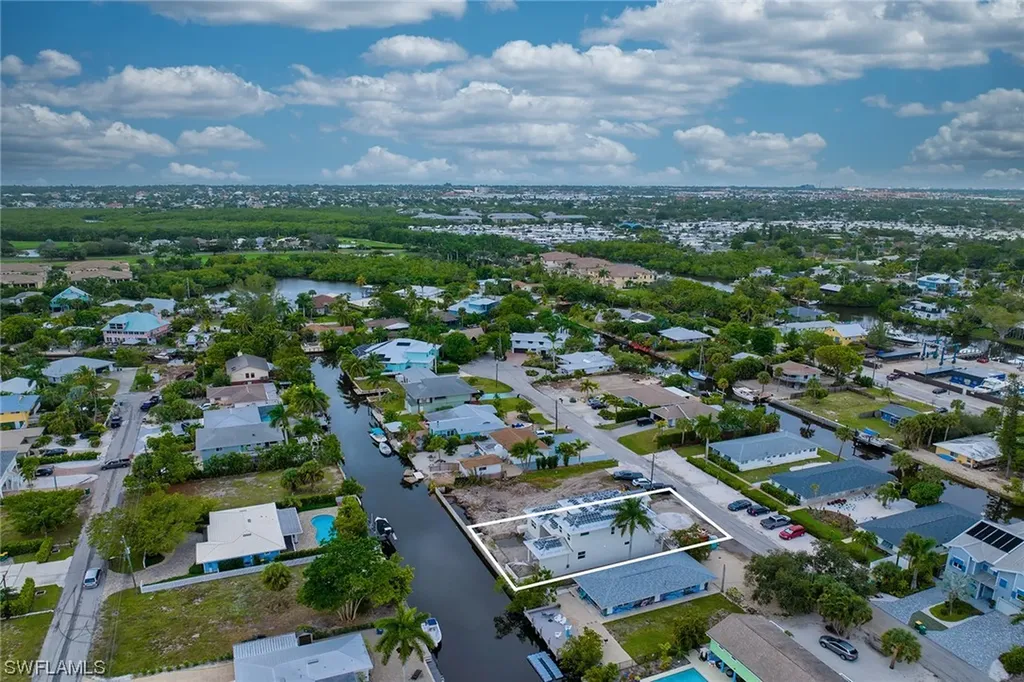 2800 Shoreview Drive Naples FL 34112