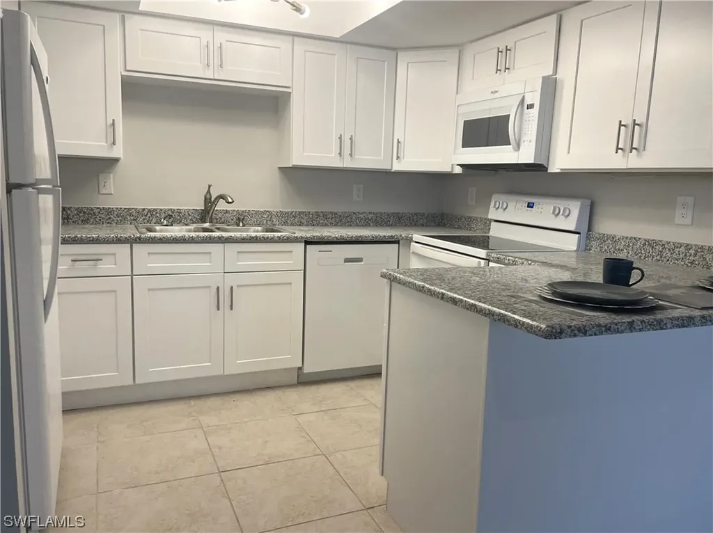 13192 Broadhurst Loop Fort Myers FL 33919