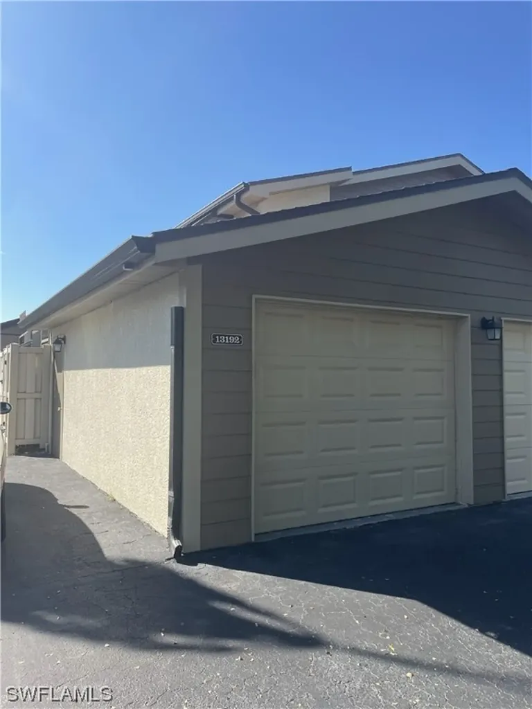 13192 Broadhurst Loop Fort Myers FL 33919