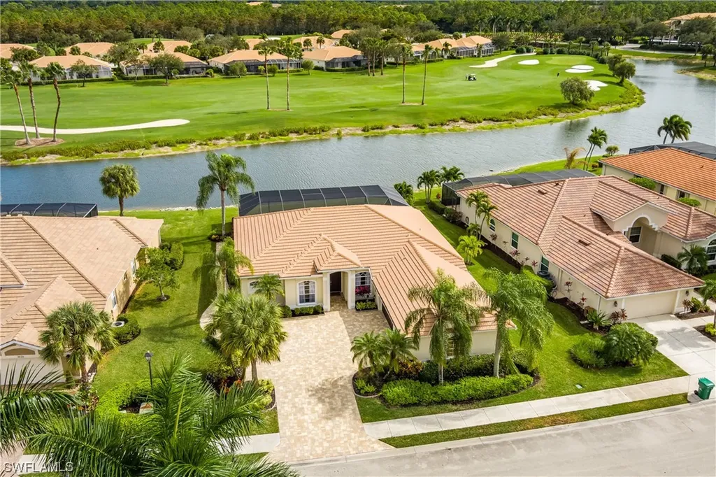 3630 Cedar Hammock Court Naples FL 34112