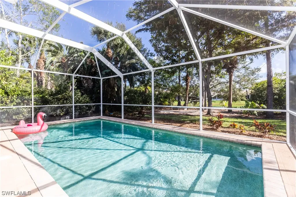 4083 Stow Way Naples FL 34116