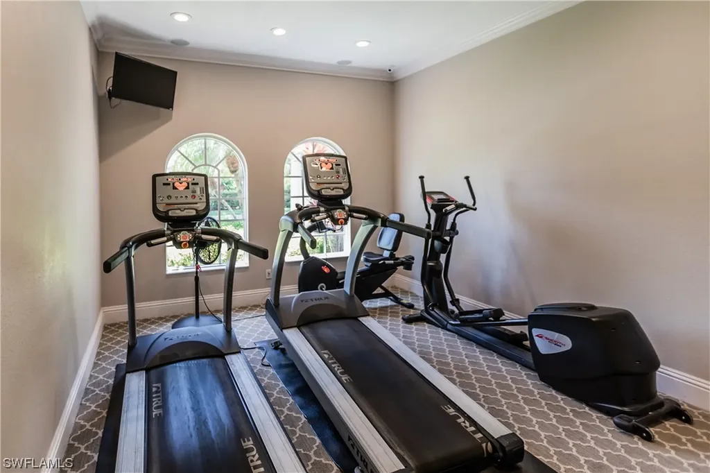 4083 Stow Way Naples FL 34116