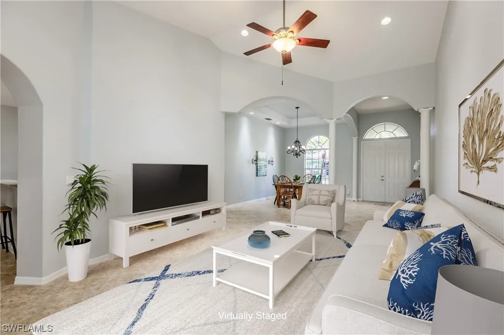 4083 Stow Way Naples FL 34116