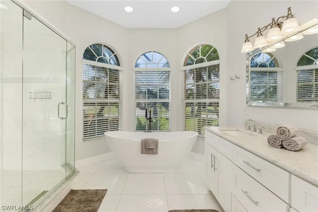 2119 SW 52nd Street Cape Coral FL 33914