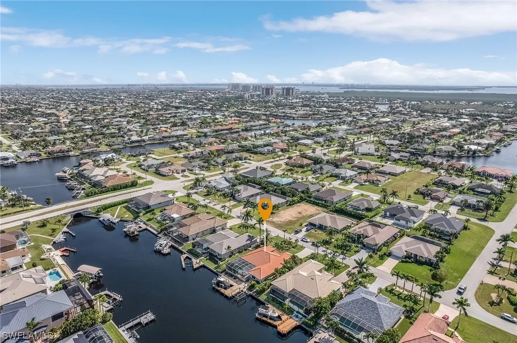 2119 SW 52nd Street Cape Coral FL 33914