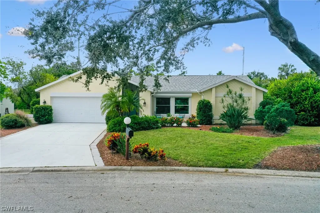 6581 Saint Ives Court Fort Myers FL 33966