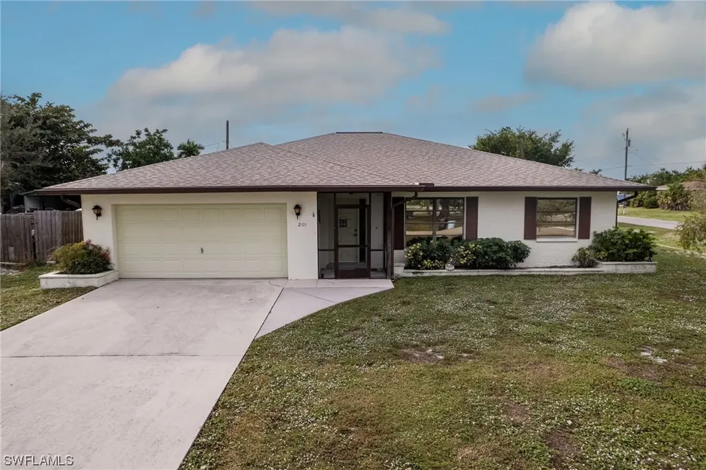 2101 Hibiscus Road Fort Myers FL 33905