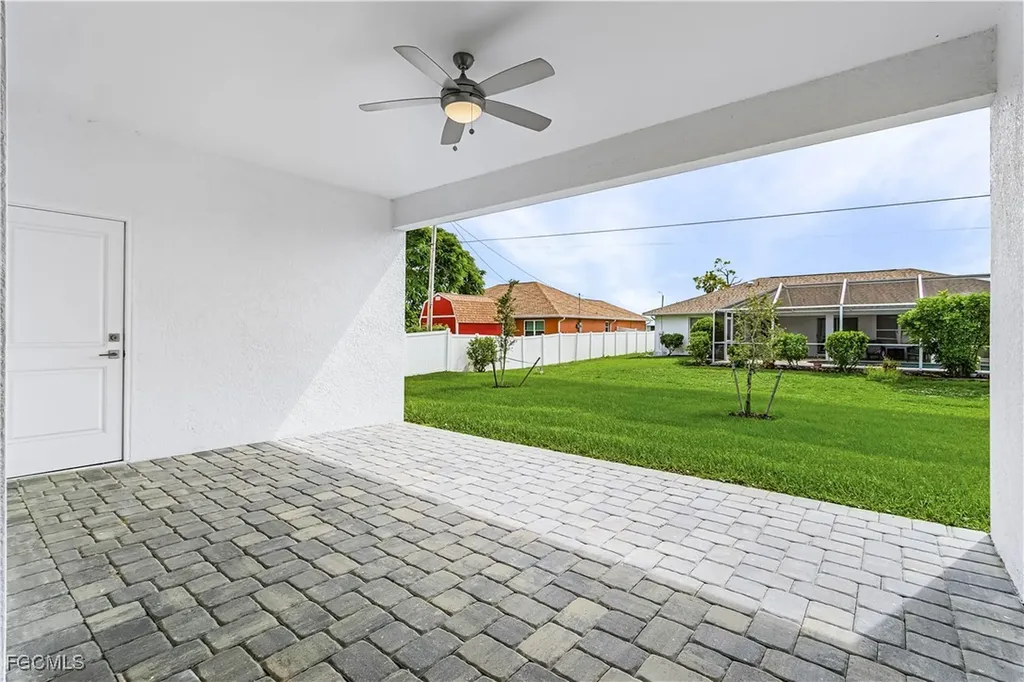 4345 Agualinda Boulevard Cape Coral FL 33914