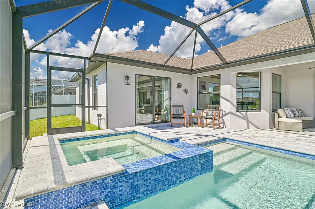 1902 SW 28th Lane Cape Coral FL 33914