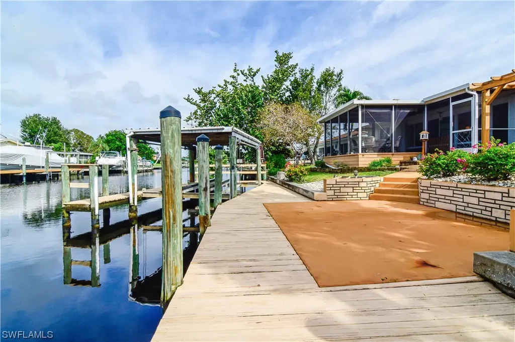 4557 Gulf Avenue North Fort Myers FL 33903