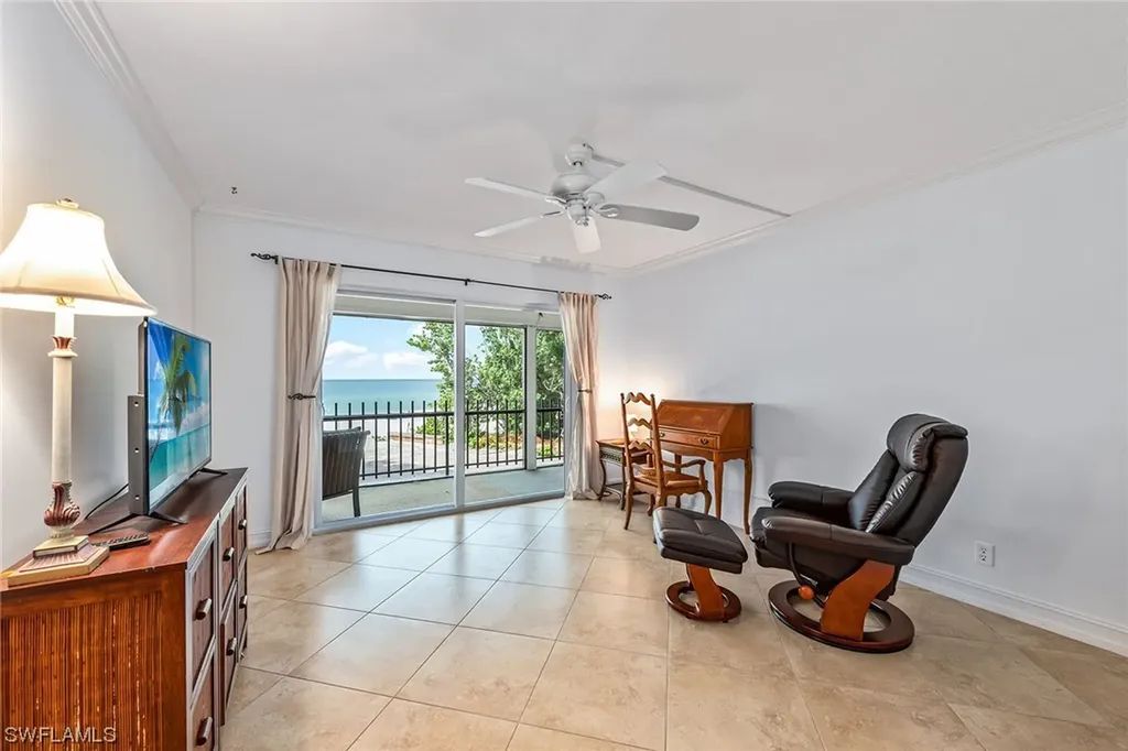 3399 Gulf Shore Boulevard N Naples FL 34103