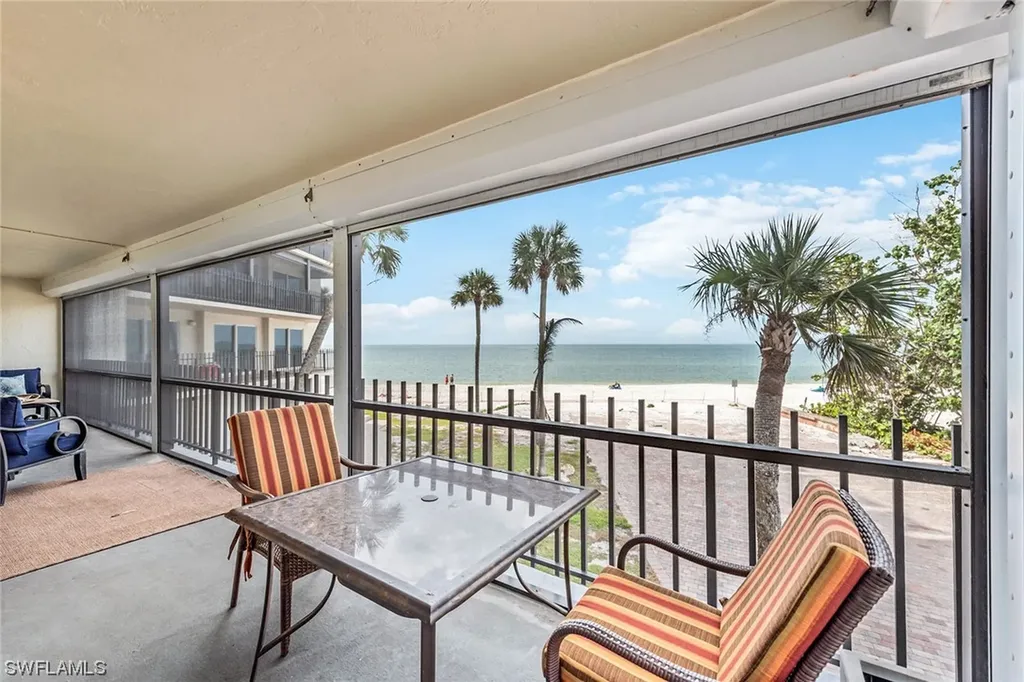 3399 Gulf Shore Boulevard N Naples FL 34103
