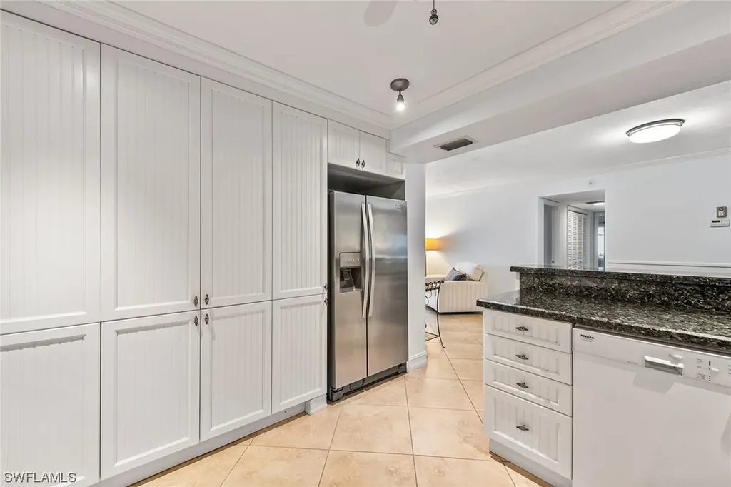 3399 Gulf Shore Boulevard N Naples FL 34103