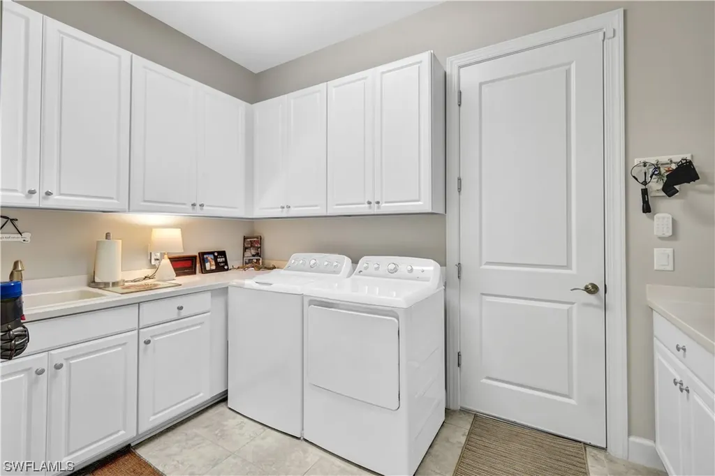 9329 Terresina Drive Naples FL 34119