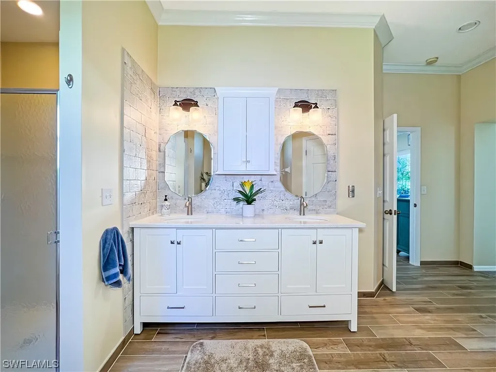 2318 NE 35th Street Cape Coral FL 33909
