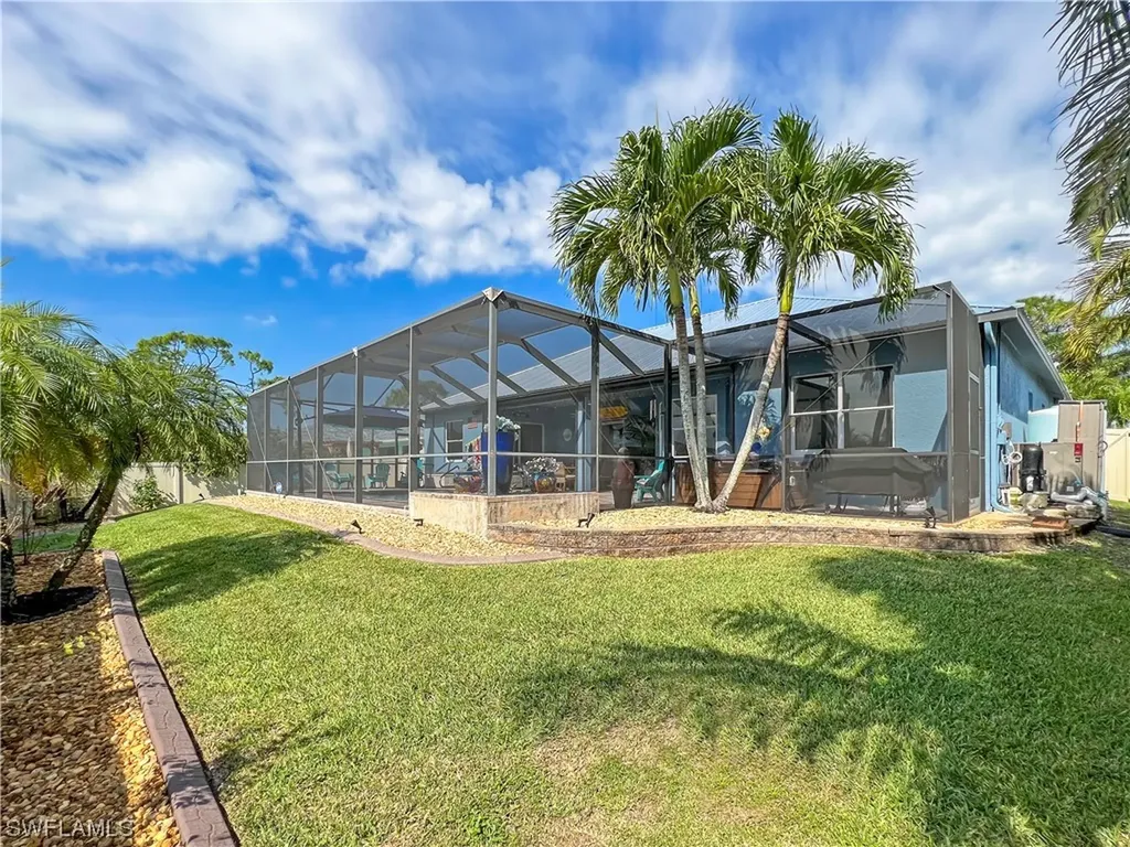 2318 NE 35th Street Cape Coral FL 33909