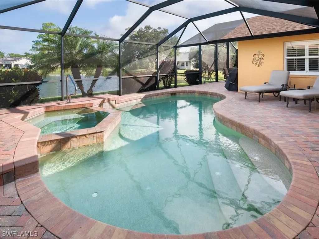 5265 Tudor Court Naples FL 34112