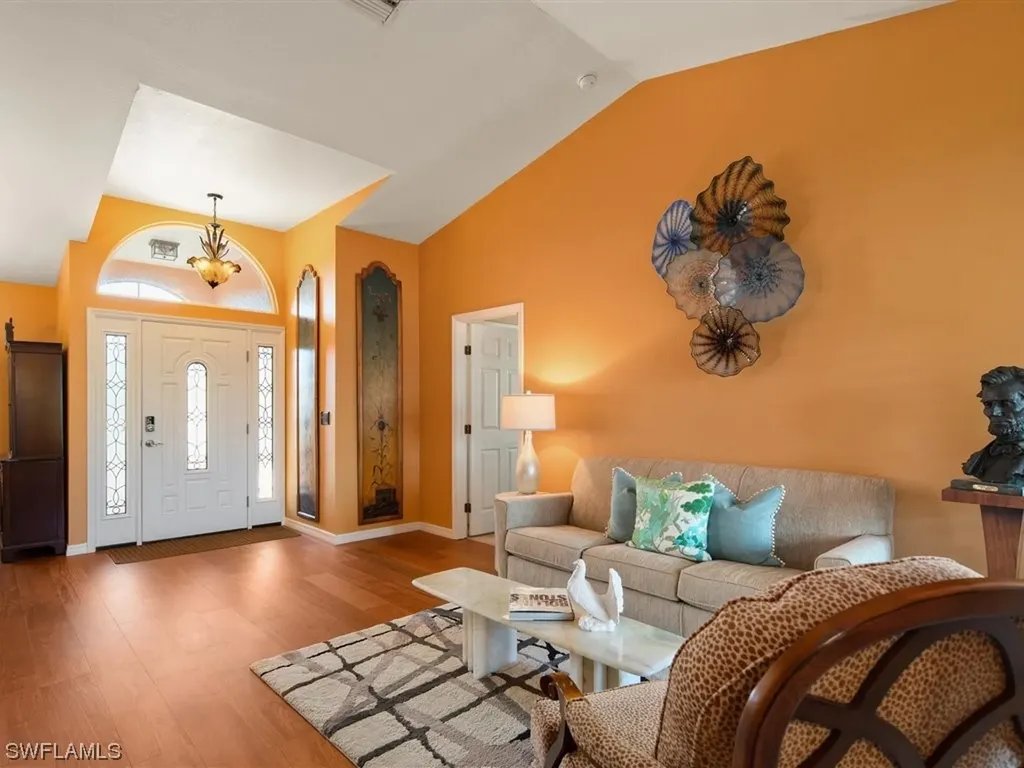 5265 Tudor Court Naples FL 34112