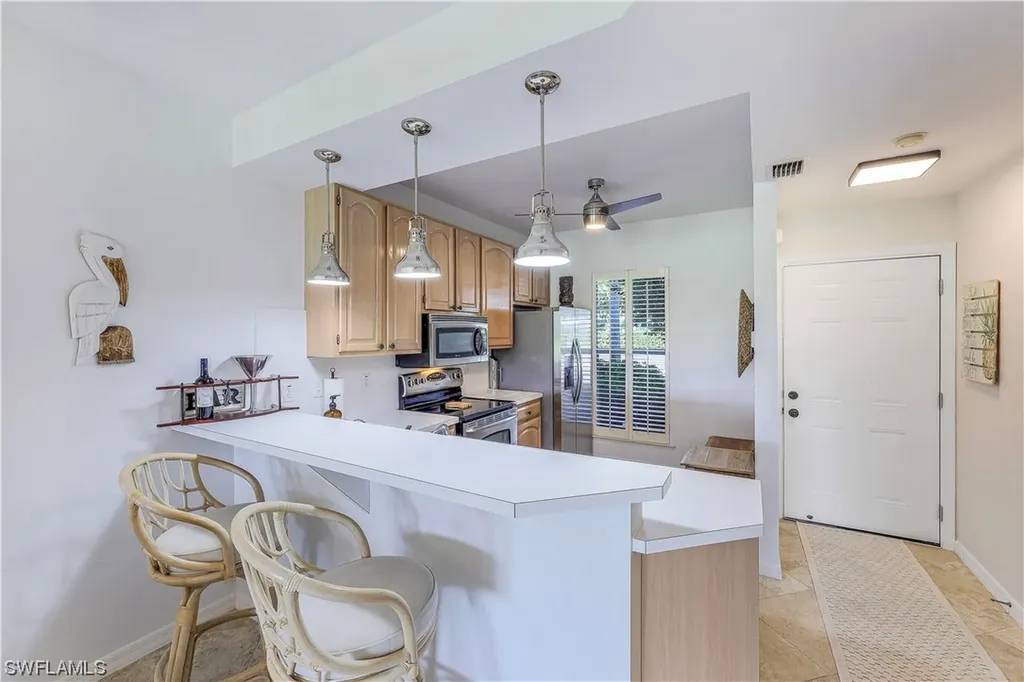 8200 Twelve Oaks Circle Naples FL 34113