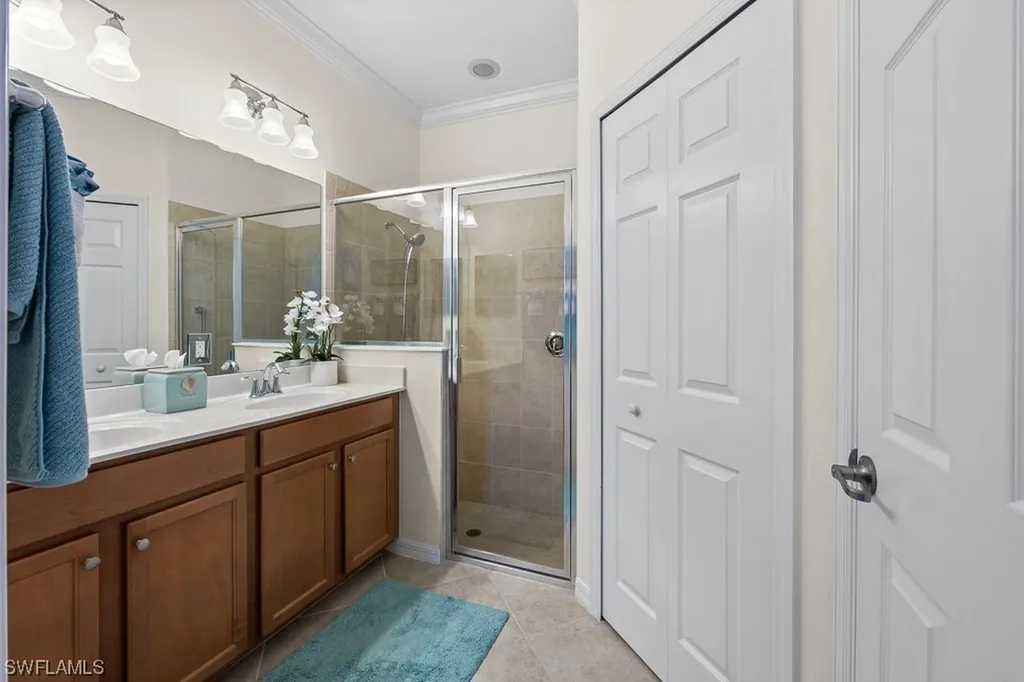 14504 Grapevine Drive Naples FL 34114