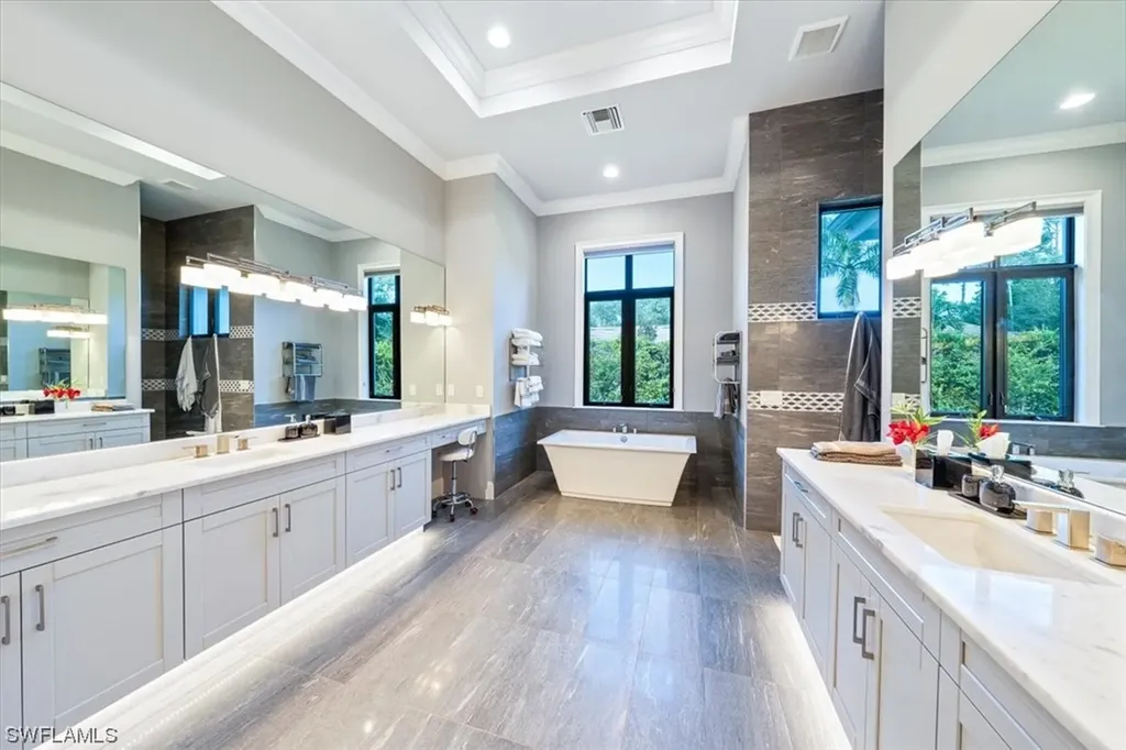6344 Burnham Road Naples FL 34119