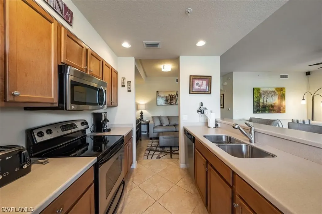 10333 Heritage Bay Boulevard Naples FL 34120