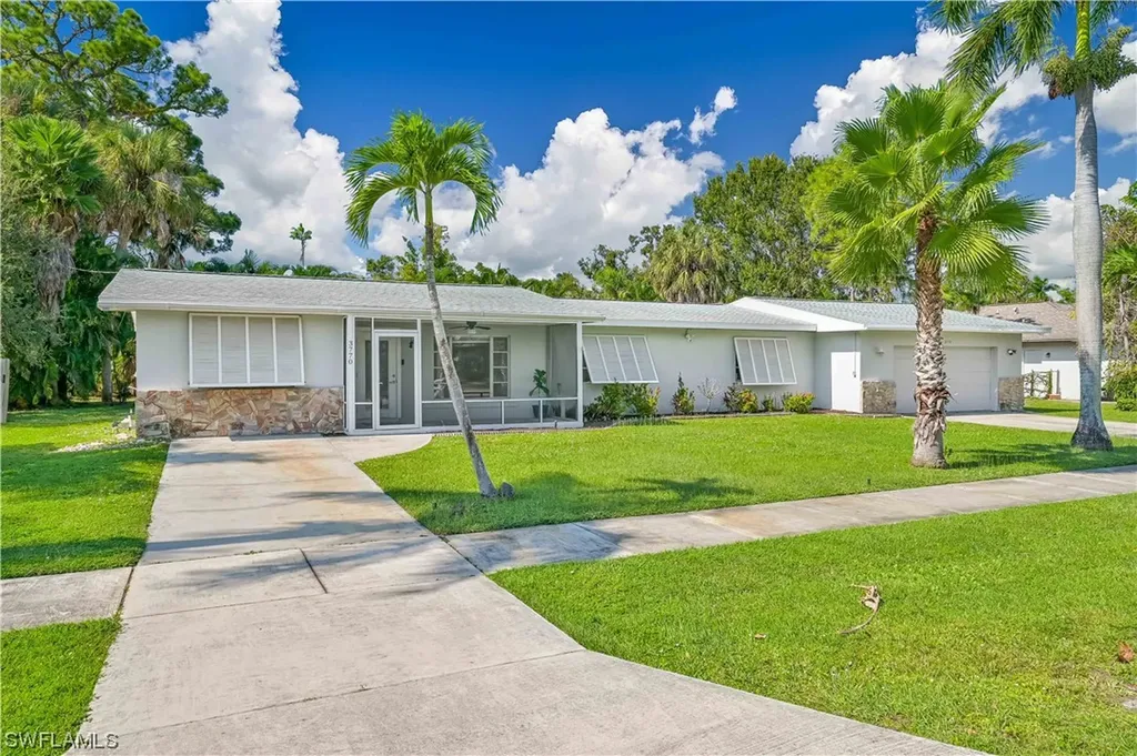 3770 Deleon Street Fort Myers FL 33901