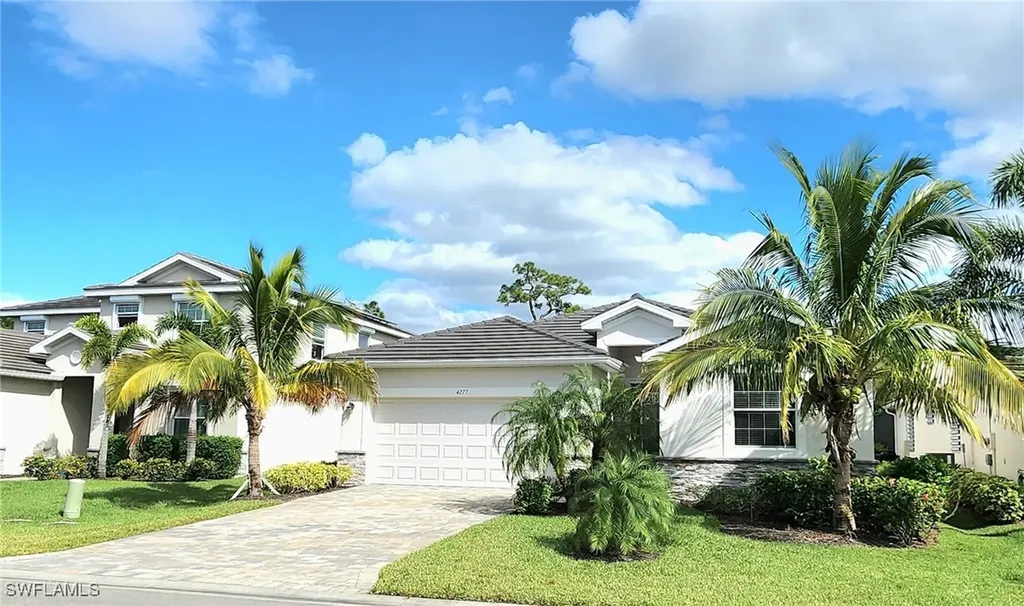 4277 Bluegrass Drive Fort Myers FL 33916