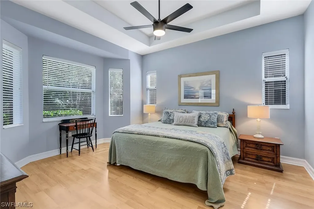 8120 Sanctuary Drive Naples FL 34104