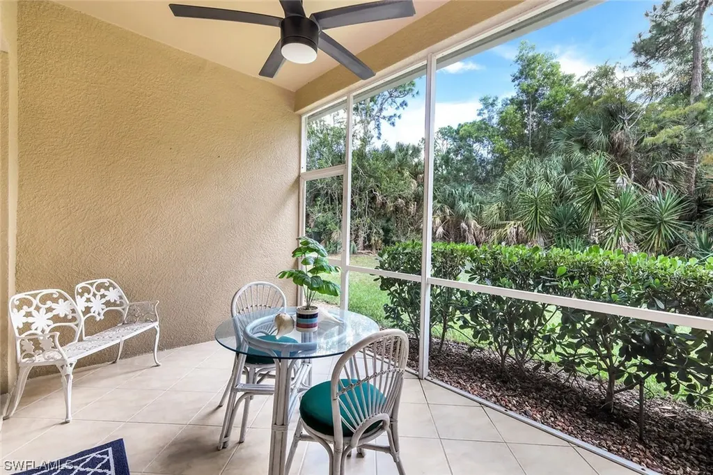 8120 Sanctuary Drive Naples FL 34104