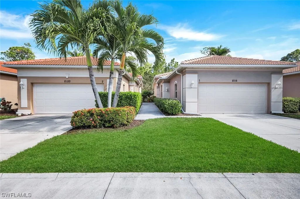 8120 Sanctuary Drive Naples FL 34104