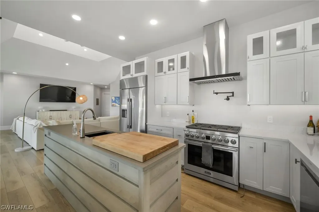 235 Dolphin Cove Court Bonita Springs FL 34134