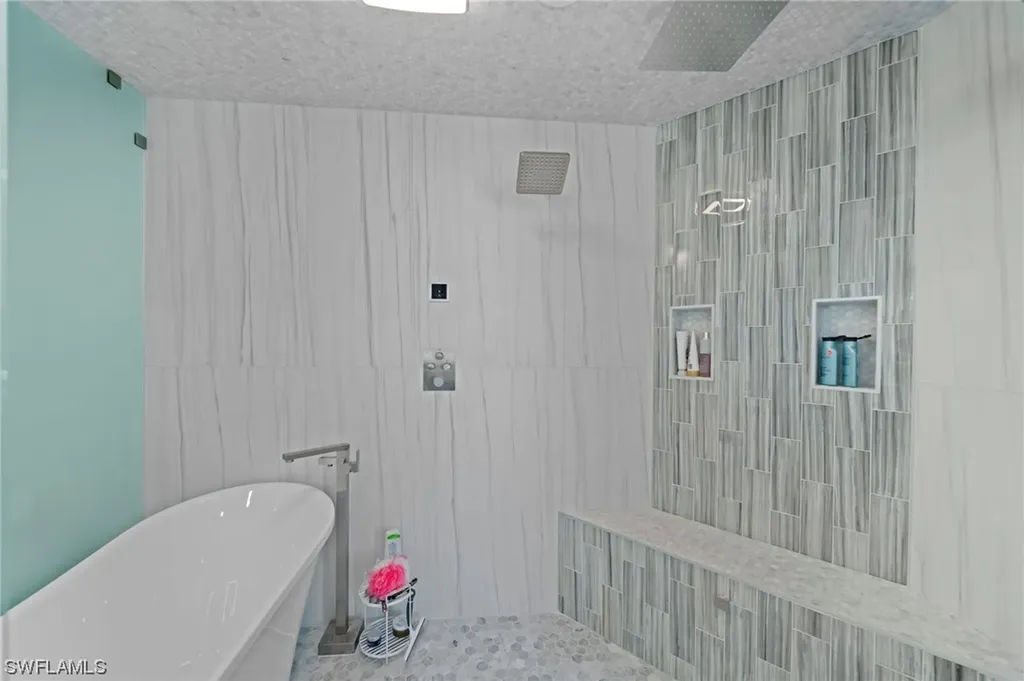 235 Dolphin Cove Court Bonita Springs FL 34134