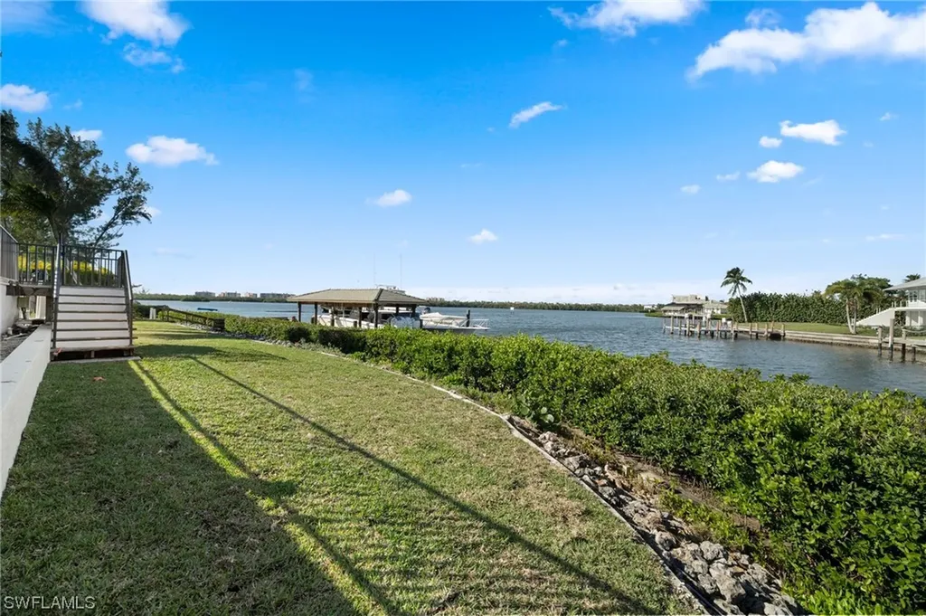 235 Dolphin Cove Court Bonita Springs FL 34134
