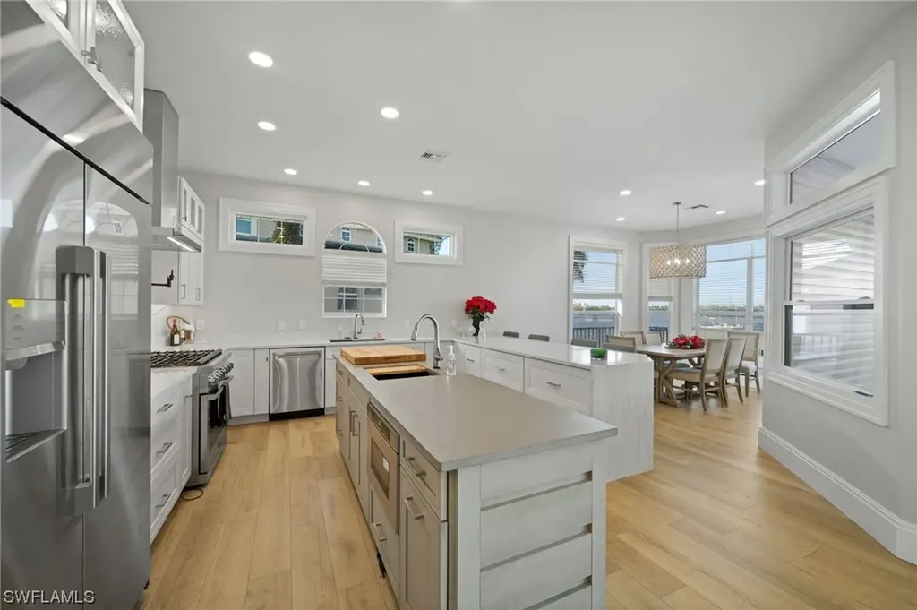 235 Dolphin Cove Court Bonita Springs FL 34134