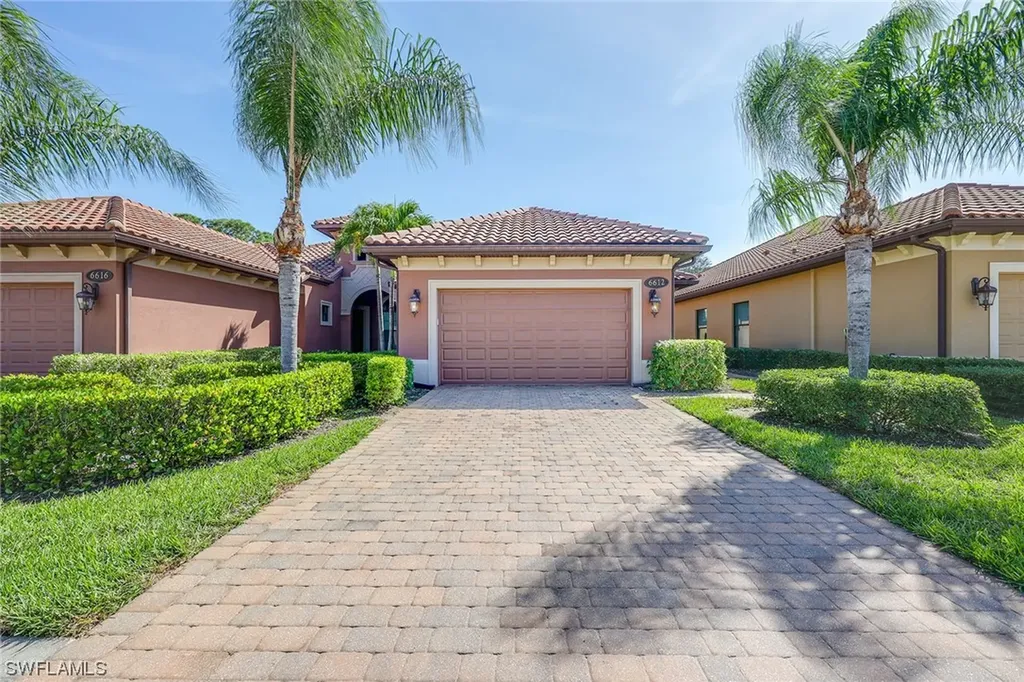 6612 Roma Way Naples FL 34113