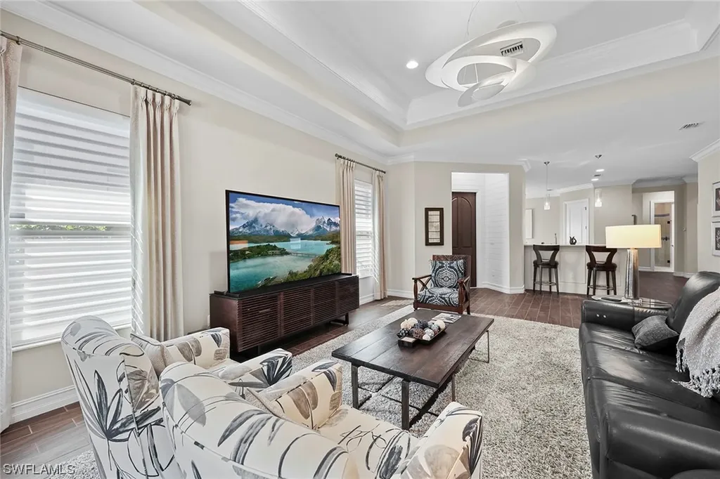 6612 Roma Way Naples FL 34113