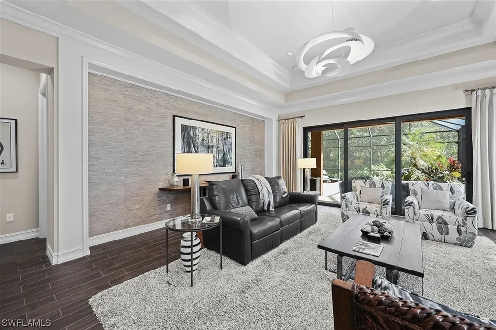 6612 Roma Way Naples FL 34113