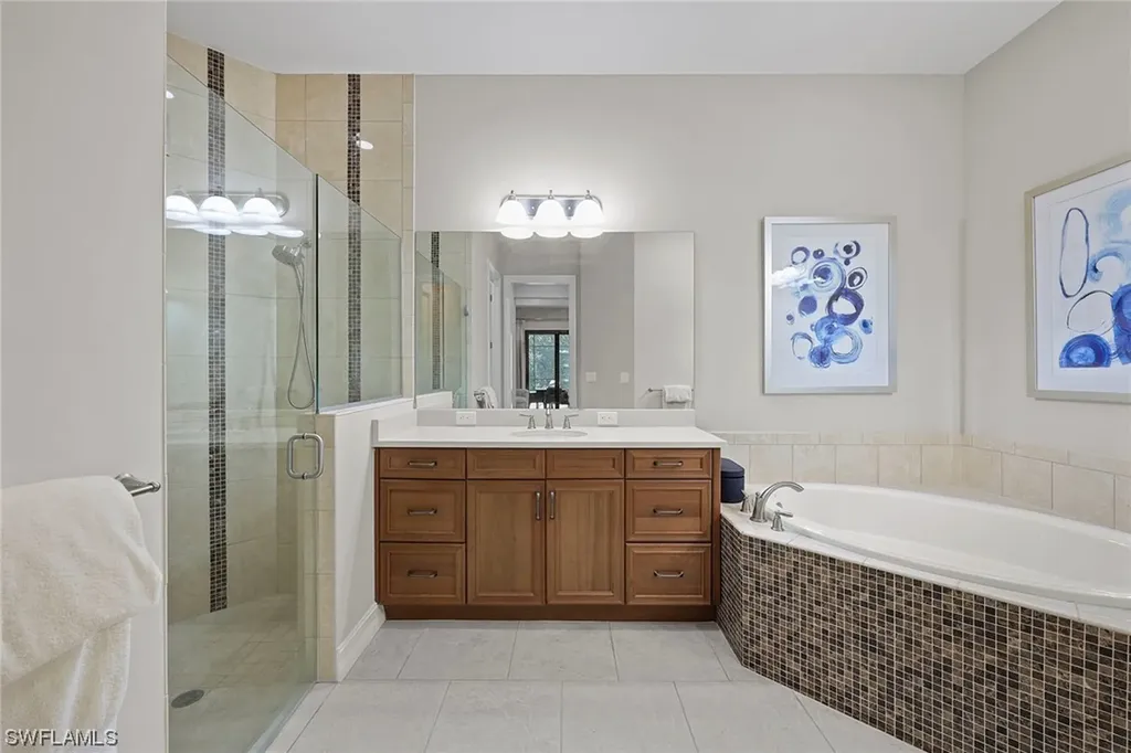 6612 Roma Way Naples FL 34113